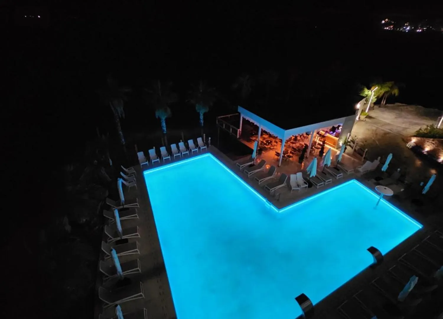 Joelle Premium Hotel ساراندا