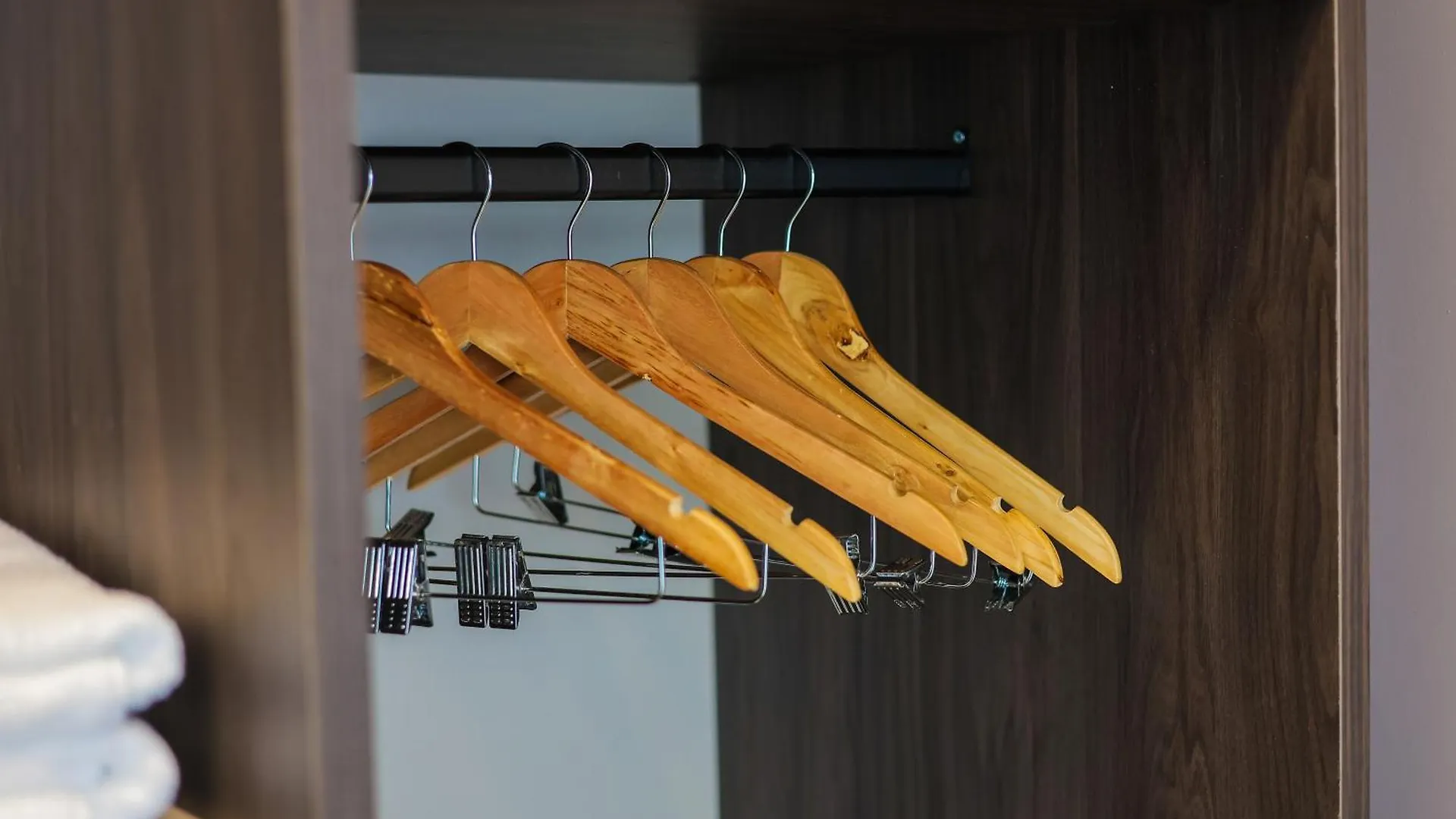 Joelle Premium Hotel ساراندا 4*,  ألبانيا