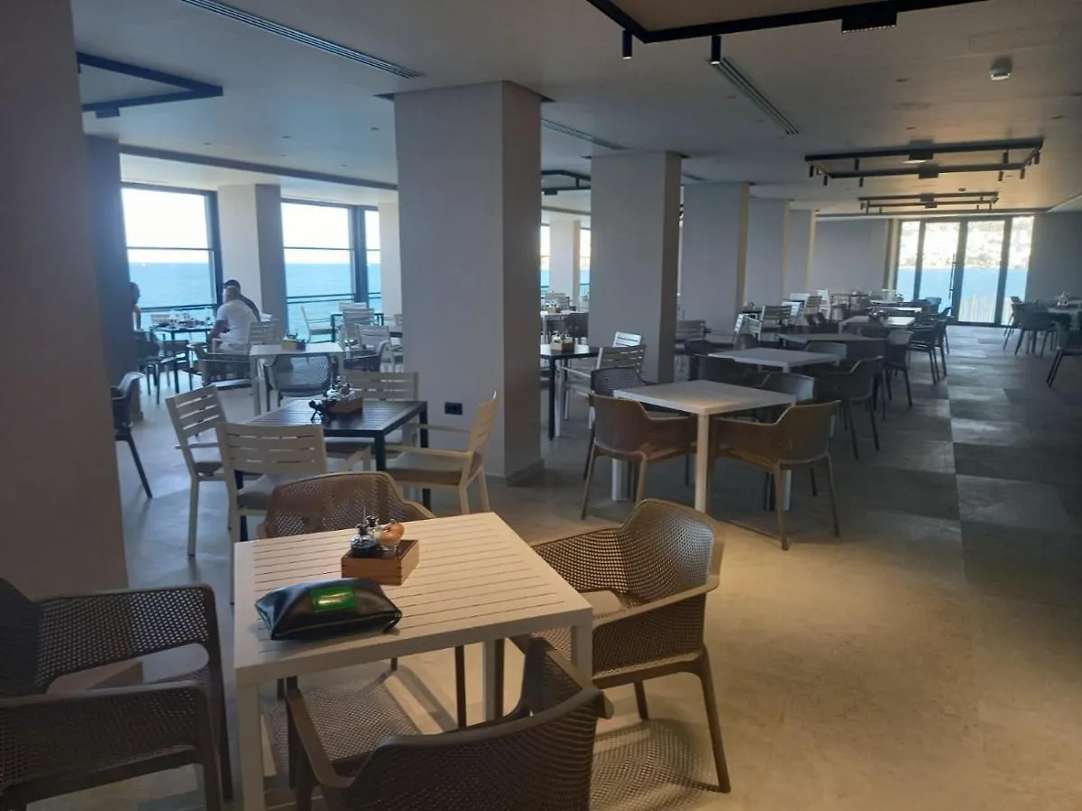 Joelle Premium Hotel Sarande