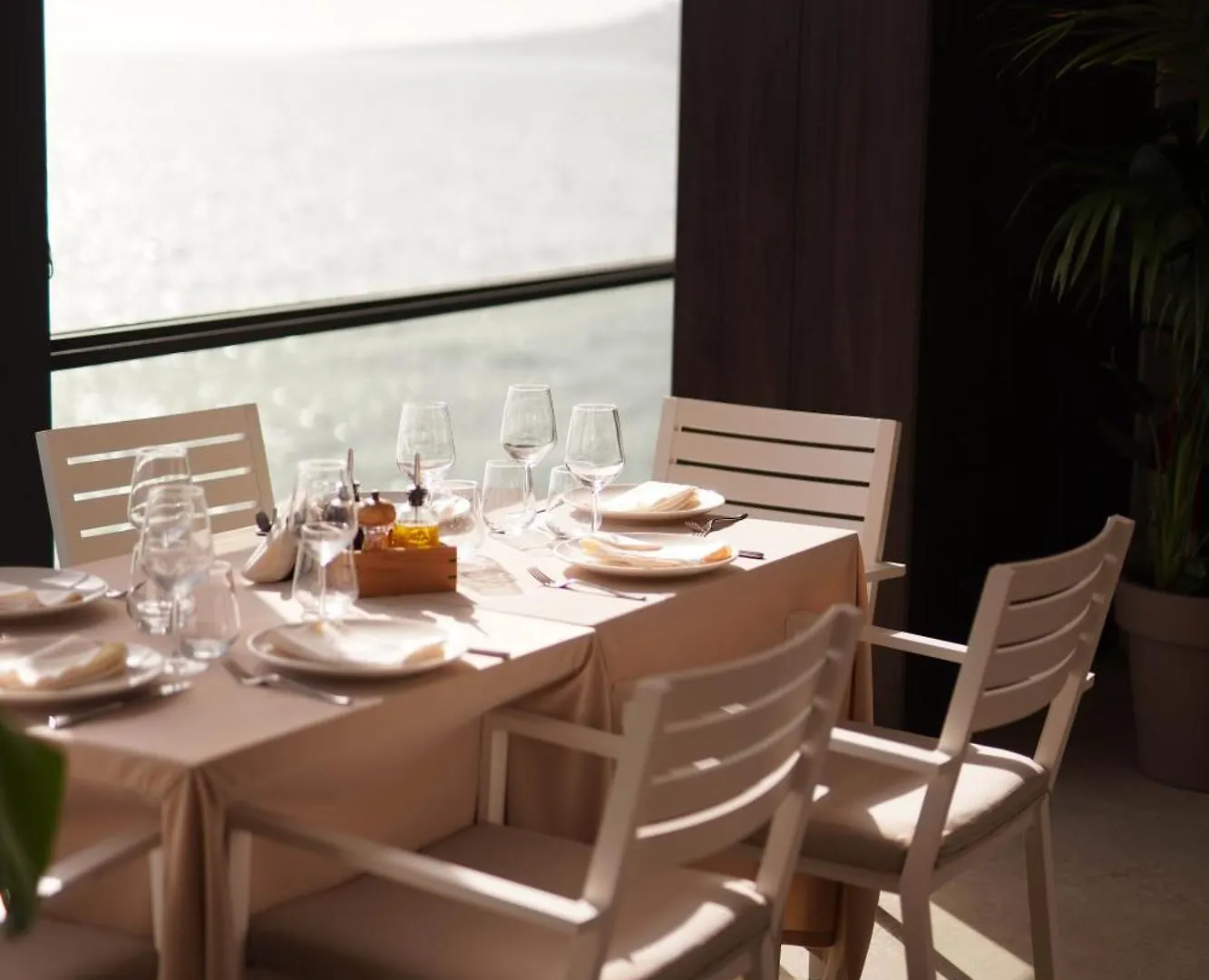 Joelle Premium Hotel Sarande Albania