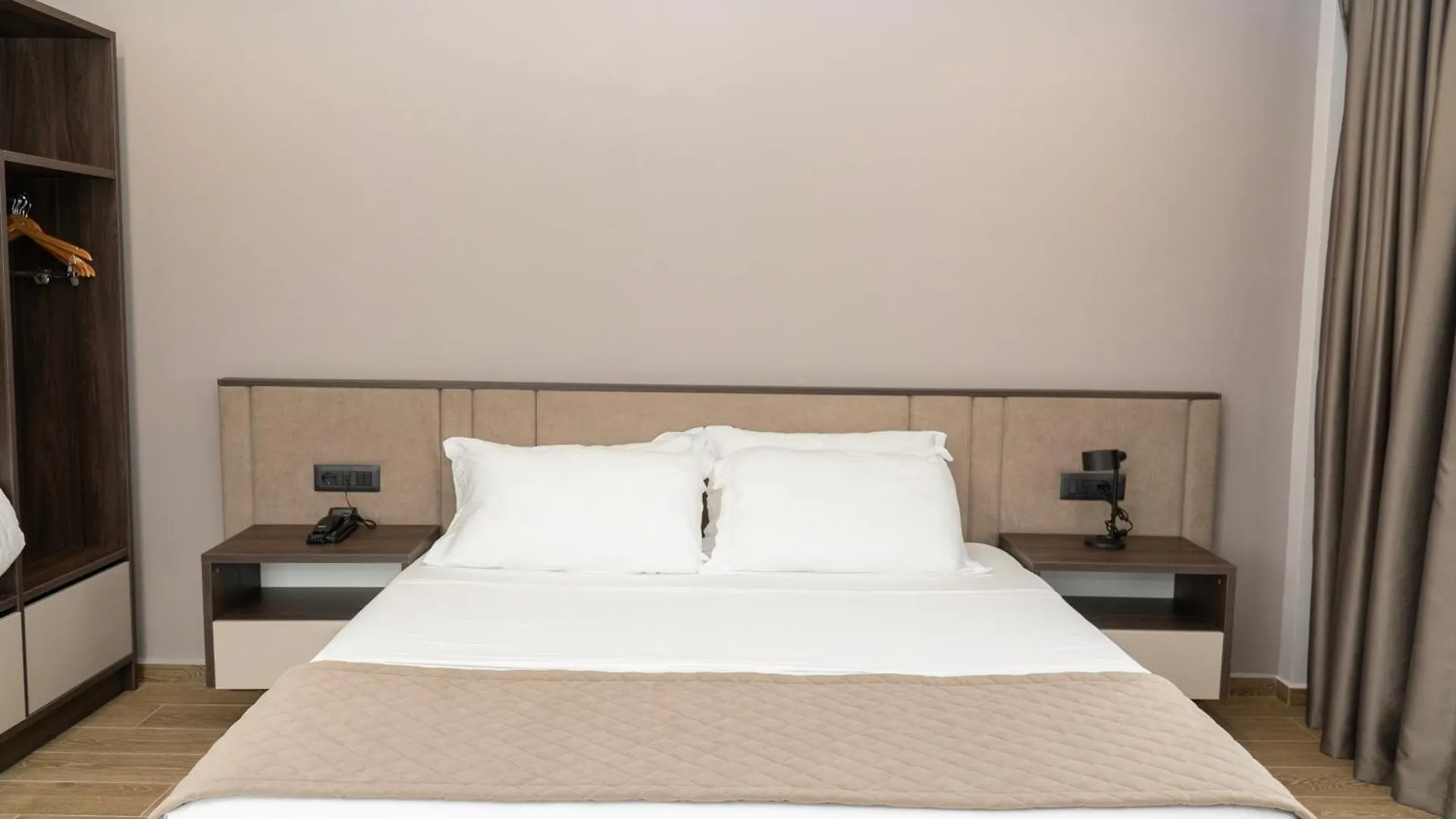 Joelle Premium Hotel Sarande
