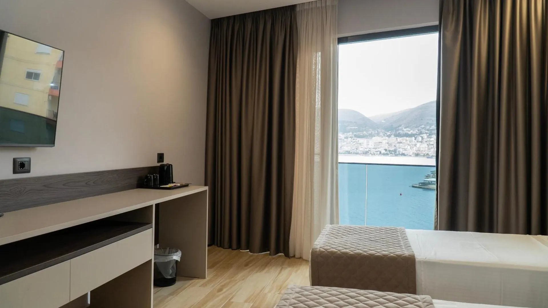 Joelle Premium Hotel Sarande 4*,  Albania