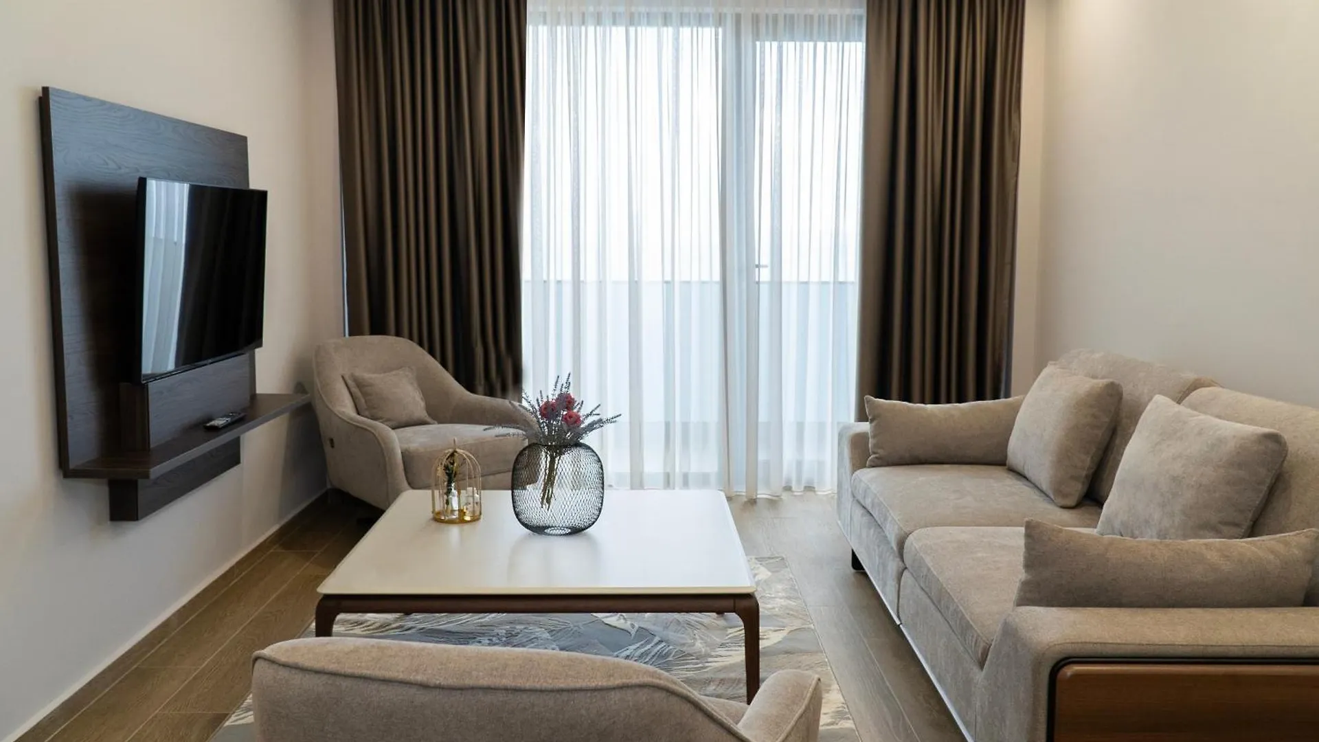 Joelle Premium Hotel Sarande 4*,