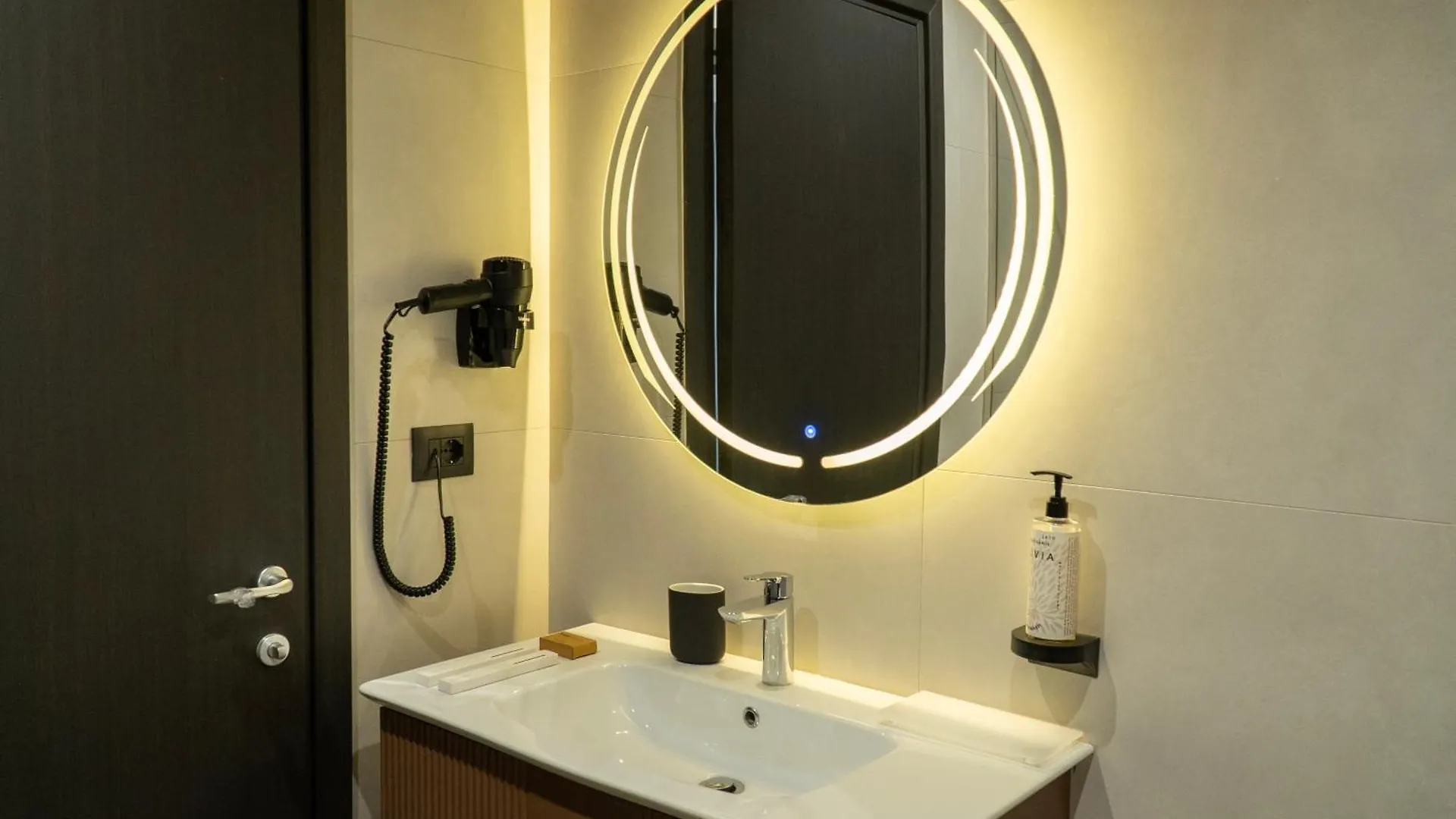 Joelle Premium Hotel Sarande